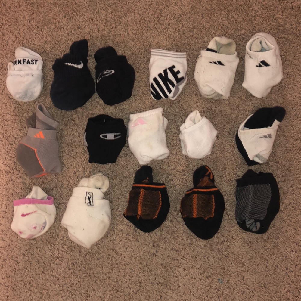 Assorted No show Socks (Men’s/Women’s)